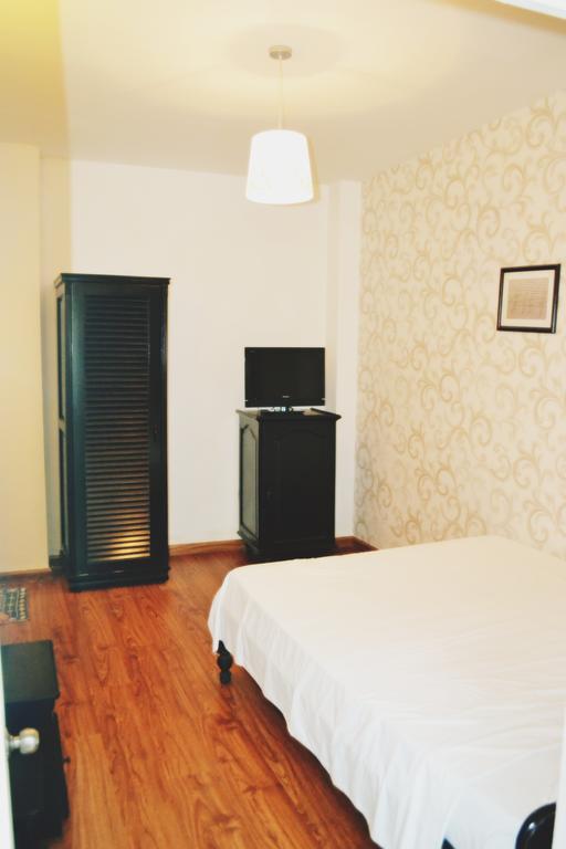 White Lion 2 Hotel Нячанг Екстер'єр фото