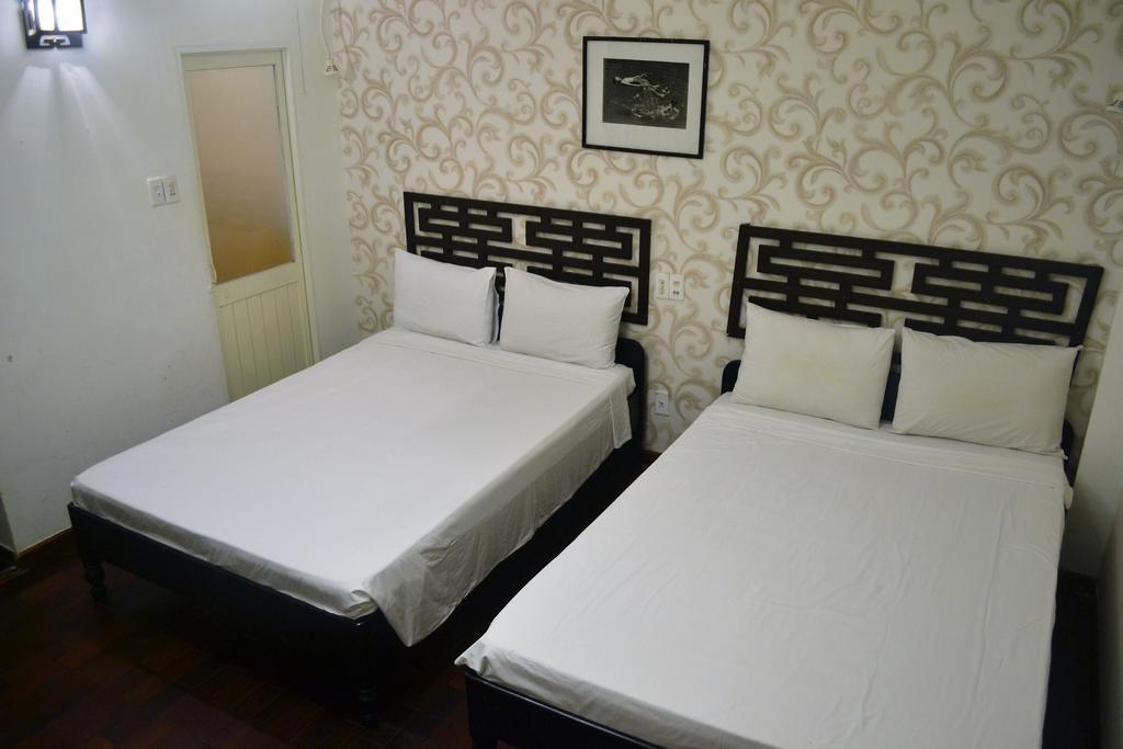 White Lion 2 Hotel Нячанг Екстер'єр фото